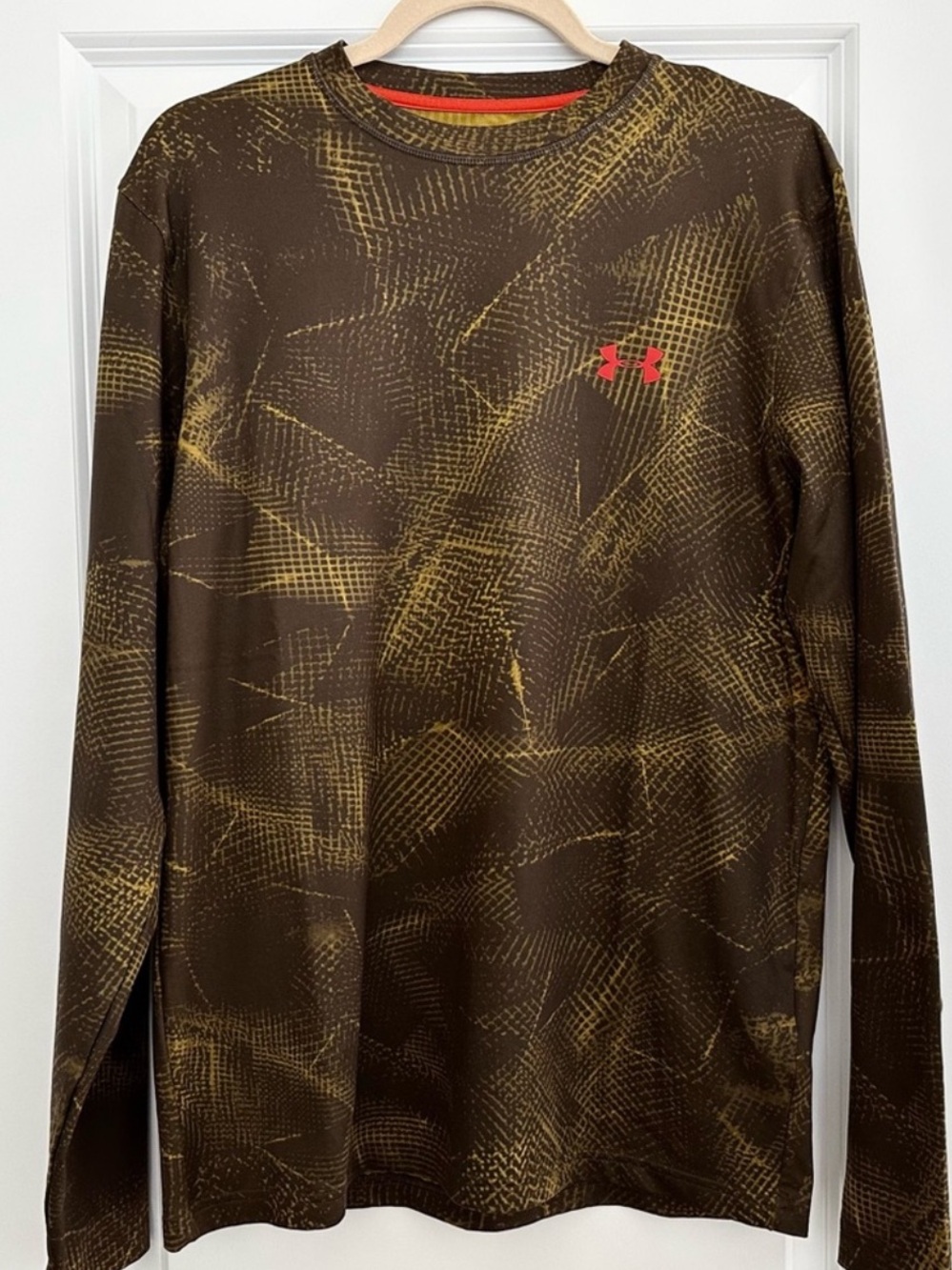 Under Armour Cold Gear Brown Printed Long Sleeve Base Layer Thermal Shirt